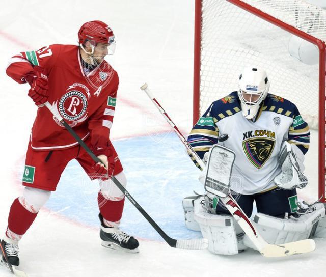 Photo hockey KHL - Kontinental Hockey League - KHL - Kontinental Hockey League - KHL : Le Leopard sort les crocs