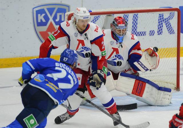 Photo hockey KHL - Kontinental Hockey League - KHL - Kontinental Hockey League - KHL : Le Lokomotiv a vitesse rduite