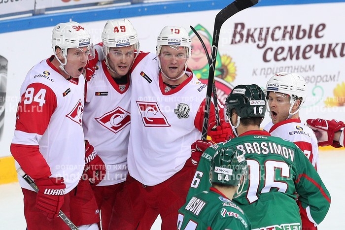 Photo hockey KHL - Kontinental Hockey League - KHL - Kontinental Hockey League - KHL : Le peuple chasse la panthre
