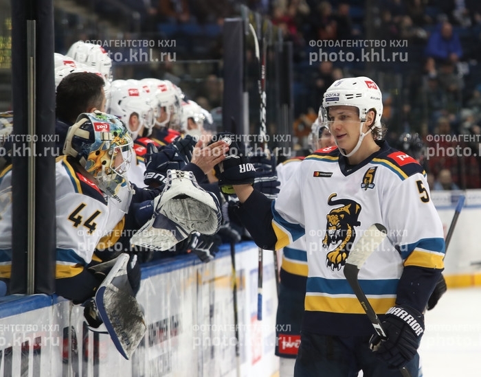 Photo hockey KHL - Kontinental Hockey League - KHL - Kontinental Hockey League - KHL : Le rugissement du Leopard