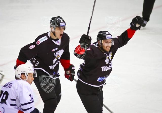 Photo hockey KHL - Kontinental Hockey League - KHL - Kontinental Hockey League - KHL : Le Traktor lutte encore