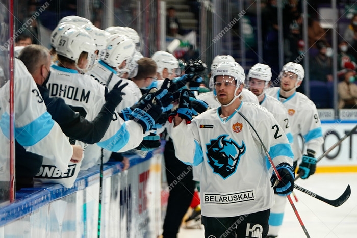 Photo hockey KHL - Kontinental Hockey League - KHL - Kontinental Hockey League - KHL : Les bisons cavalent