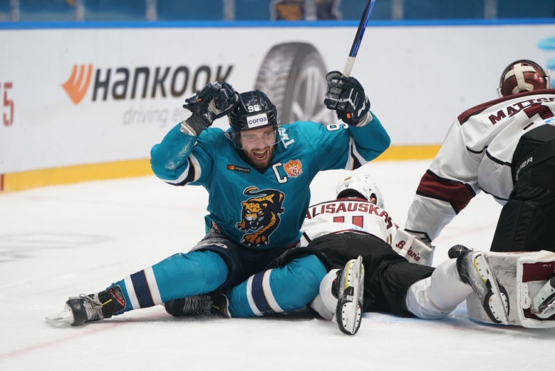 Photo hockey KHL - Kontinental Hockey League - KHL - Kontinental Hockey League - KHL : Les crocs des fauves