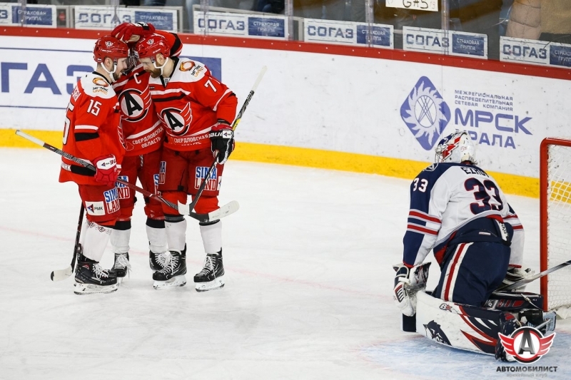 Photo hockey KHL - Kontinental Hockey League - KHL - Kontinental Hockey League - KHL : Les ttes continuent de tomber
