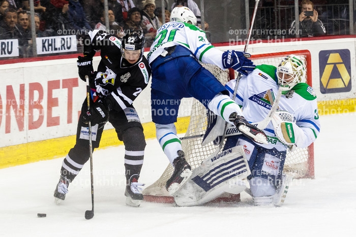 Photo hockey KHL - Kontinental Hockey League - KHL - Kontinental Hockey League - KHL : Les visiteurs font comme chez eux Photo hockey KHL - Kontinental Hockey League - KHL - Kontinental Hockey League - KHL : Les visiteurs font comme chez eux