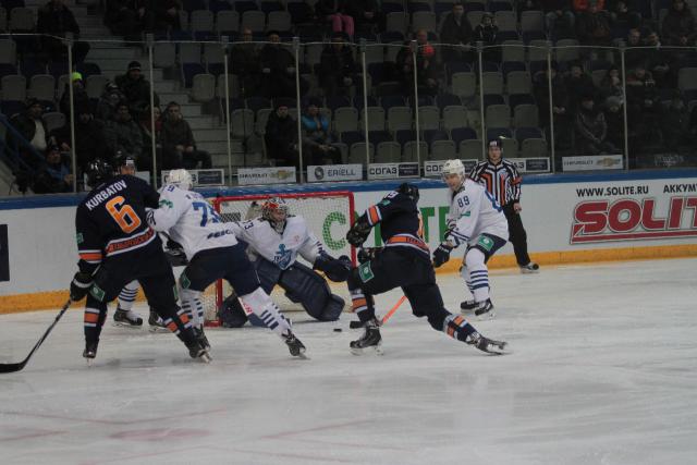Photo hockey KHL - Kontinental Hockey League - KHL - Kontinental Hockey League - KHL : Mfiez vous de la panthre qui dort