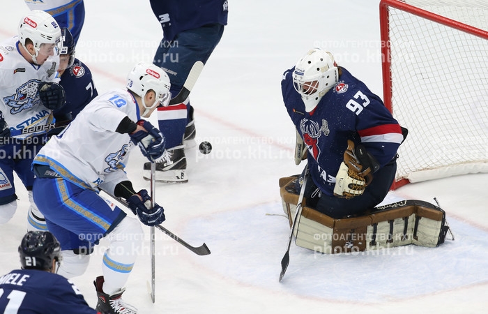 Photo hockey KHL - Kontinental Hockey League - KHL - Kontinental Hockey League - KHL : Presque