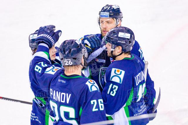 Photo hockey KHL - Kontinental Hockey League - KHL - Kontinental Hockey League - KHL : Roulette russe Photo hockey KHL - Kontinental Hockey League - KHL - Kontinental Hockey League - KHL : Roulette russe