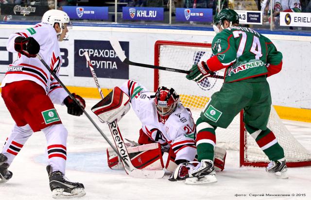 Photo hockey KHL - Kontinental Hockey League - KHL - Kontinental Hockey League - KHL : Roulez bolides !