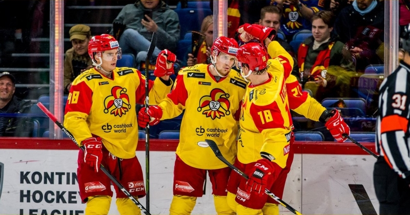 Photo hockey KHL - Kontinental Hockey League - KHL - Kontinental Hockey League - KHL : Six sur six !