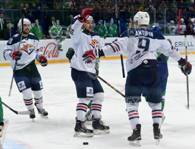 Photo hockey KHL - Kontinental Hockey League - KHL - Kontinental Hockey League - KHL : Tout proche