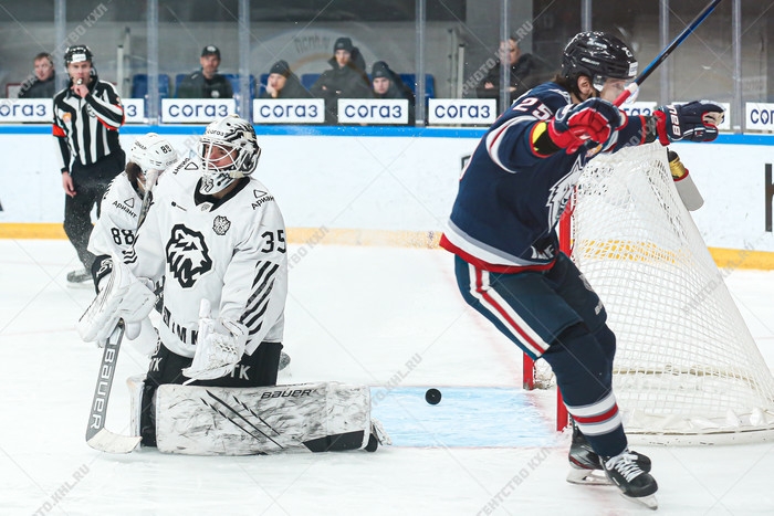Photo hockey KHL - Kontinental Hockey League - KHL - Kontinental Hockey League - KHL : Une faim de loup