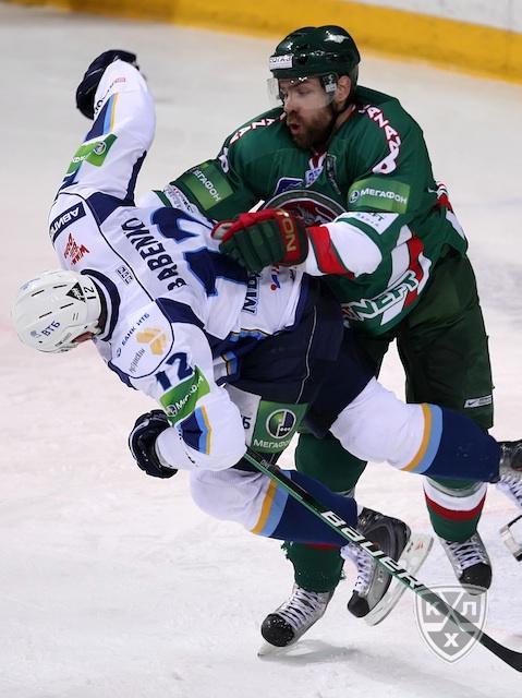 Photo hockey KHL - Kontinental Hockey League - KHL - Kontinental Hockey League - KHL : Une leon de hockey !