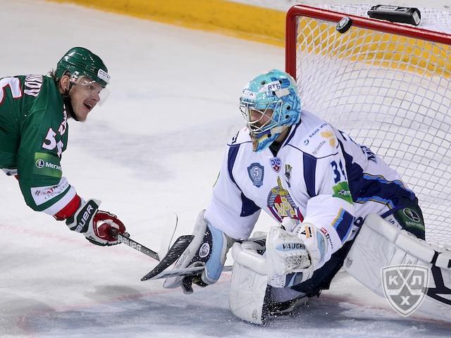 Photo hockey KHL - Kontinental Hockey League - KHL - Kontinental Hockey League - KHL : Une leon de hockey !