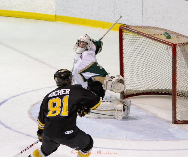 Photo hockey LHJMQ - Ligue de Hockey Junior Majeur du Qubec - LHJMQ - Ligue de Hockey Junior Majeur du Qubec - Les Condors surclassent les Laurats !
