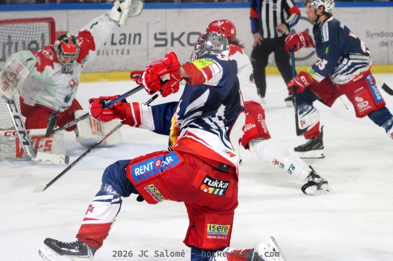 Photo hockey Ligue Magnus - Ligue Magnus  : 15�me journ�e : Grenoble  vs Cergy-Pontoise - Grenoble, m�diocre, s�incline devant Cergy