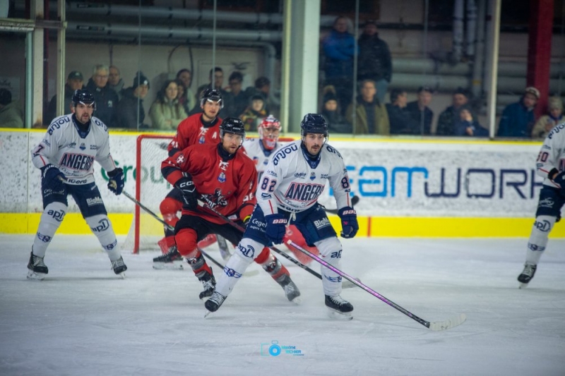 Photo hockey Ligue Magnus - Ligue Magnus  : 18me journe : Chamonix  vs Angers  - Chamonix fait tomber le leader !