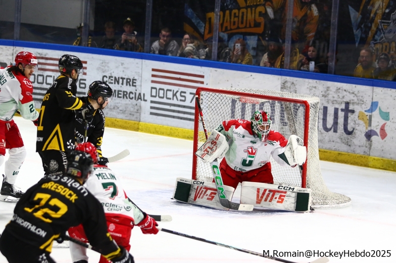 Photo hockey Ligue Magnus - Ligue Magnus  : 28�me journ�e : Rouen vs Cergy-Pontoise - Les Dragons terminent l�ann�e par une victoire�!