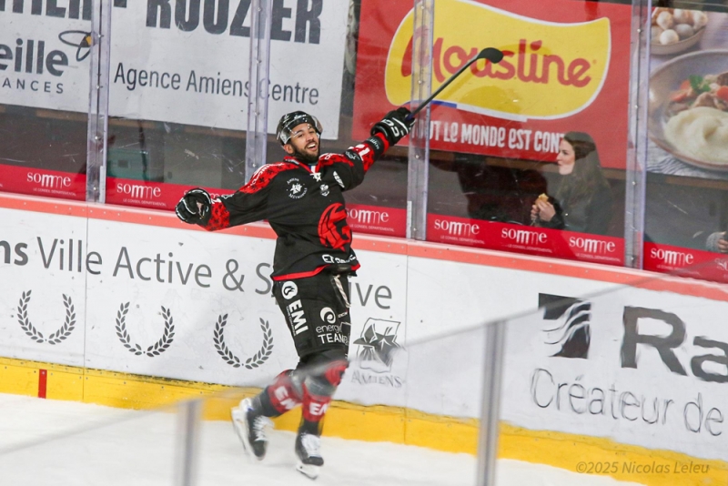 Photo hockey Ligue Magnus - Ligue Magnus  : 29�me journ�e : Amiens  vs Anglet - Victoire dans la douleur pour Amiens face � Anglet
