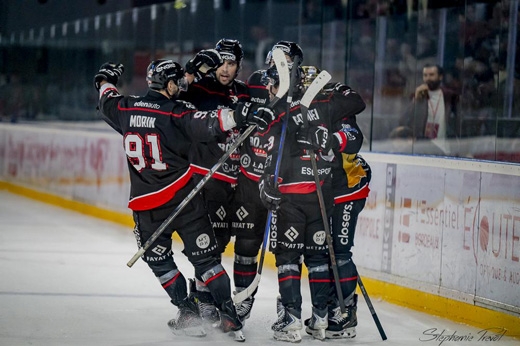 Photo hockey Ligue Magnus - Ligue Magnus  : 35�me journ�e : Bordeaux vs Cergy-Pontoise - Bordeaux encha�ne un 12�me succ�s cons�cutif � M�riadeck 
