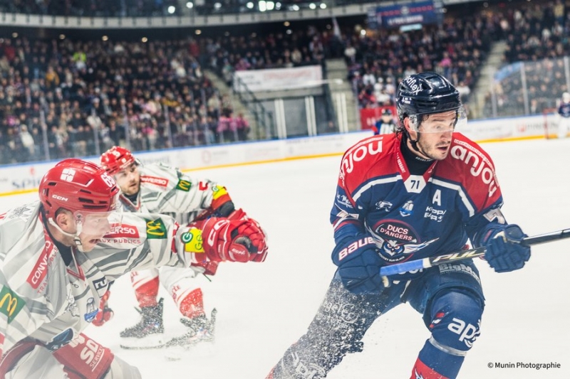 Photo hockey Ligue Magnus - Ligue Magnus  : 37�me journ�e : Angers  vs Grenoble  - Victoire des Ducs face � Grenoble