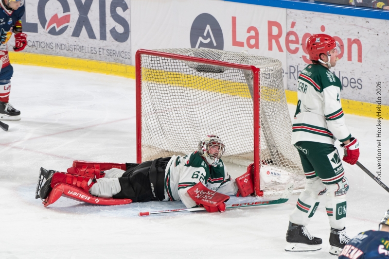 Photo hockey Ligue Magnus - Ligue Magnus  : 38�me journ�e : Grenoble  vs Anglet - Grenoble coule l�Hormadi