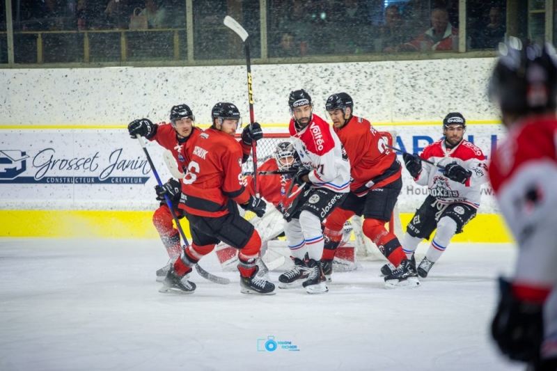 Photo hockey Ligue Magnus - Ligue Magnus  : 39�me journ�e : Chamonix  vs Bordeaux - Les pionniers s