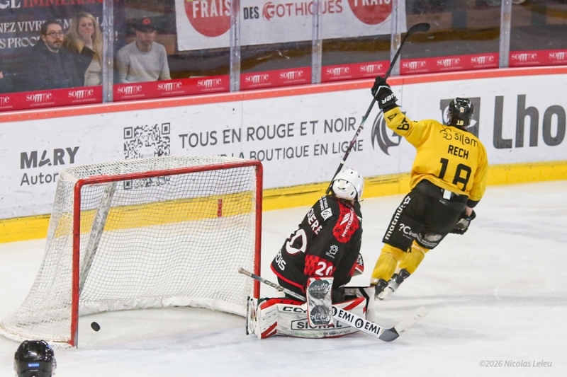 Photo hockey Ligue Magnus - Ligue Magnus  : 40�me journ�e : Amiens  vs Rouen - Large victoire de Rouen � Amiens