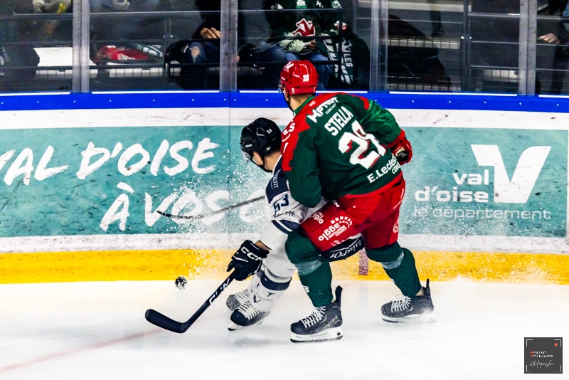 Photo hockey Ligue Magnus - Ligue Magnus  : 40�me journ�e : Cergy-Pontoise vs Marseille - Les Jokers continuent � se battre