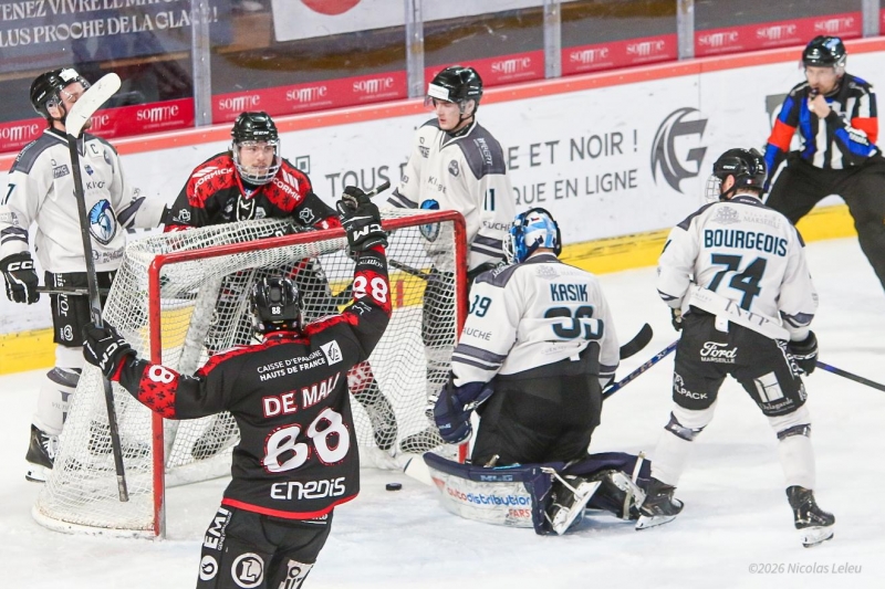 Photo hockey Ligue Magnus - Ligue Magnus  : 42�me journ�e : Amiens  vs Marseille - Ma�a d�livre Amiens au bout de la nuit