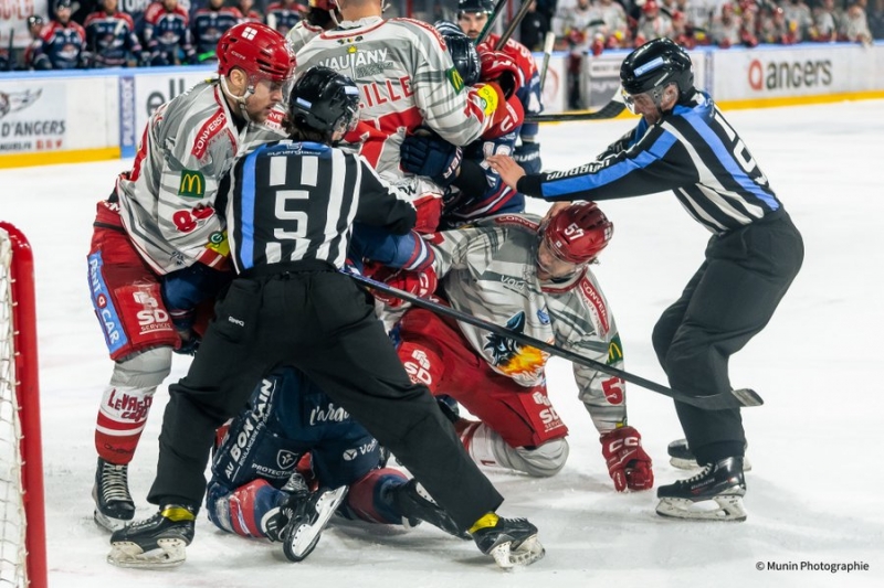 Photo hockey Ligue Magnus - Ligue Magnus - 1/2 de Finale - Match 4 : Angers  vs Grenoble  - Magnus POFFS M3 et 4 - Angers vs Grenoble - PHOTOS