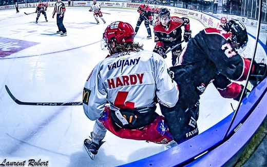 Photo hockey Ligue Magnus - Ligue Magnus - 1/2 Finale match 2 : Bordeaux vs Grenoble  - LM Poffs 1/2 - M2 - Bordeaux double la mise face  Grenoble