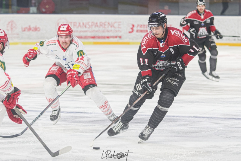 Photo hockey Ligue Magnus - Ligue Magnus - 1/2 Finale match 2 : Bordeaux vs Grenoble  - LM Poffs 1/2 - M2 - Bordeaux double la mise face  Grenoble