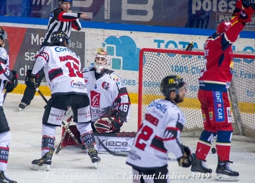 Photo hockey Ligue Magnus - Ligue Magnus - 1/2 finale match 2 : Grenoble  vs Amiens  - Grenoble double (pniblement) la mise