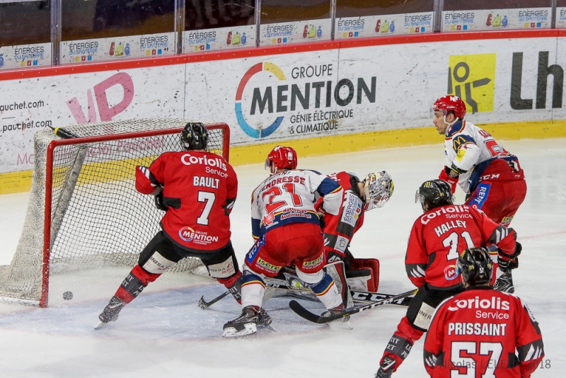 Photo hockey Ligue Magnus - Ligue Magnus - 1/2 finale match 3 : Amiens  vs Grenoble  - Reportage photos