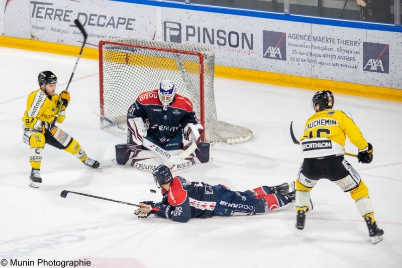 Photo hockey Ligue Magnus - Ligue Magnus - 1/2 finale match 3 : Angers  vs Rouen - Poff 1/2 finale M3 - Rouen prend l