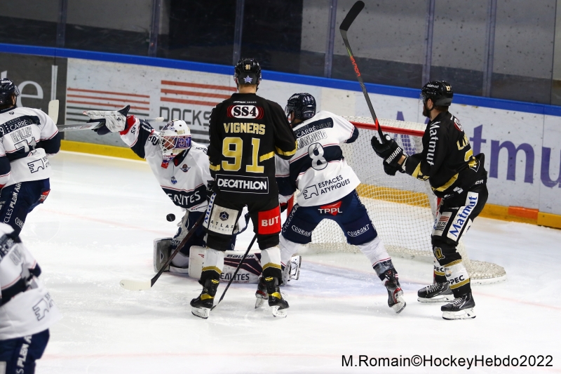 Photo hockey Ligue Magnus - Ligue Magnus - 1/2 finale match 3 : Rouen vs Angers  - LM : Angers reprend la main.
