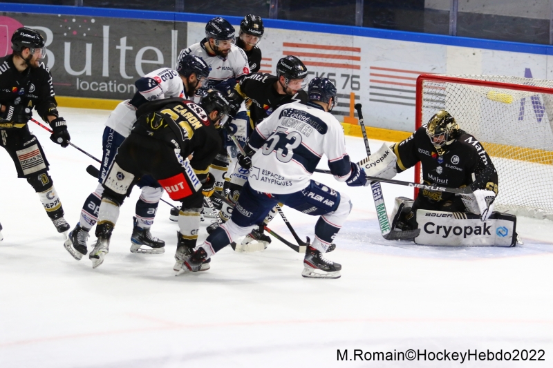 Photo hockey Ligue Magnus - Ligue Magnus - 1/2 finale match 3 : Rouen vs Angers  - LM : Angers reprend la main.