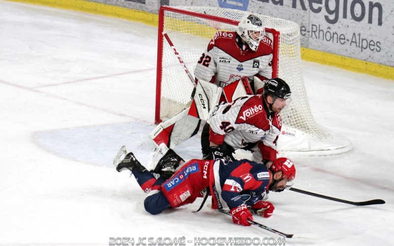 Photo hockey Ligue Magnus - Ligue Magnus - 1/2 Finale match 4 : Grenoble  vs Bordeaux - Grenoble pas au niveau!
