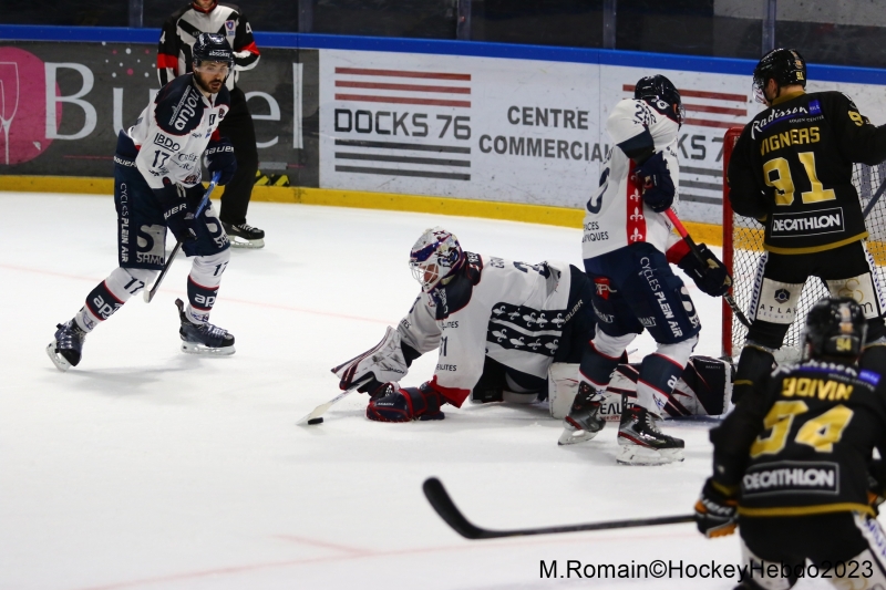 Photo hockey Ligue Magnus - Ligue Magnus - 1/2 finale match 5 : Rouen vs Angers  - LM : Rouen reprend la main.