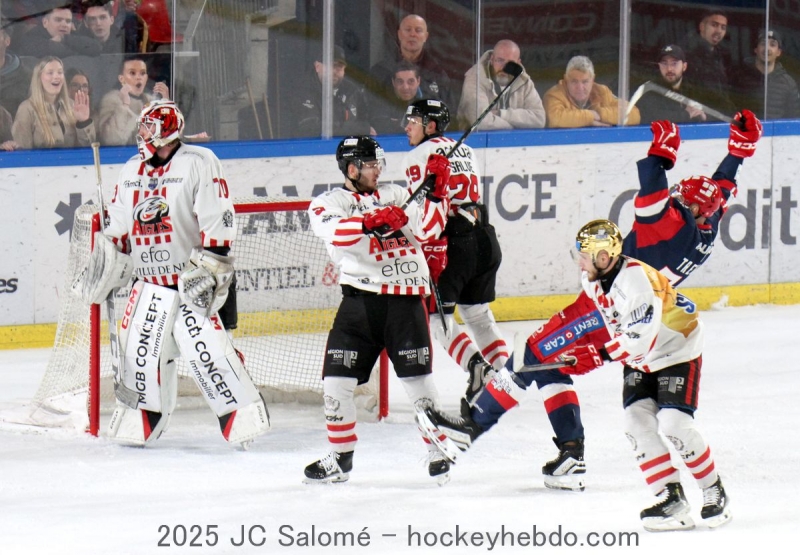 Photo hockey Ligue Magnus - Ligue Magnus - 1/4 de Finale - Match 1 : Grenoble  vs Nice - Hirarchie difficilement respecte