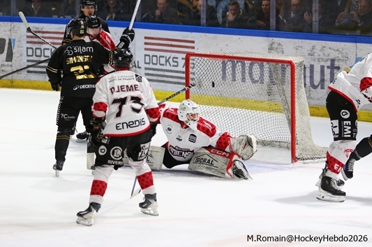 Photo hockey Ligue Magnus - Ligue Magnus - 1/4 de Finale - Match 1 : Rouen vs Amiens  - Les Dragons prennent le premier point�!