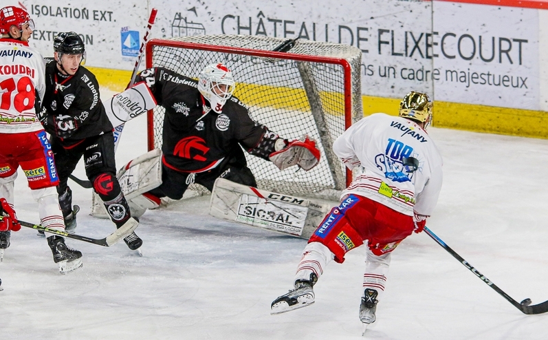 Photo hockey Ligue Magnus - Ligue Magnus - 1/4 de Finale - Match 3 : Amiens  vs Grenoble  - POFFS Magnus - Et de trois pour Grenoble face  Amiens 