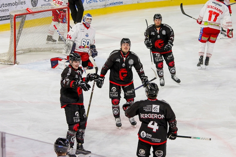 Photo hockey Ligue Magnus - Ligue Magnus - 1/4 de Finale - Match 4 : Amiens  vs Grenoble  - POFFS Magnus - Grenoble sort Amiens
