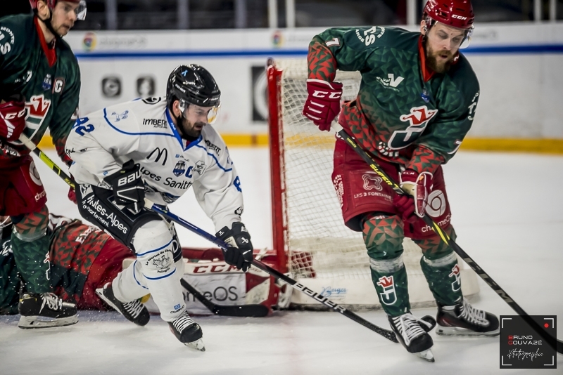 Photo hockey Ligue Magnus - Ligue Magnus - 1/4 finale match 2 : Cergy-Pontoise vs Gap  - Le Jokers doublent la mise
