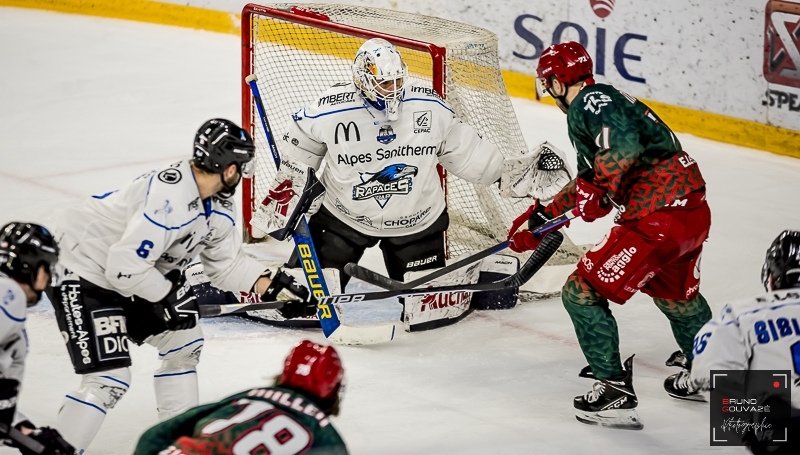 Photo hockey Ligue Magnus - Ligue Magnus - 1/4 finale match 2 : Cergy-Pontoise vs Gap  - Le Jokers doublent la mise