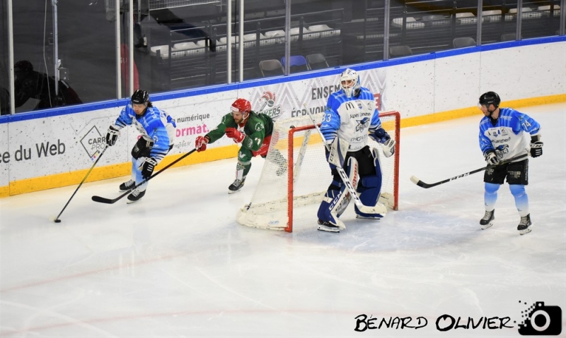 Photo hockey Ligue Magnus - Ligue Magnus : 10me journe : Cergy-Pontoise vs Gap  - Les Rapaces hors de porte des Jokers.