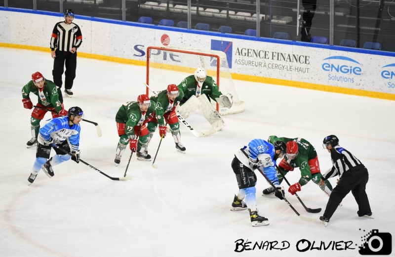 Photo hockey Ligue Magnus - Ligue Magnus : 10me journe : Cergy-Pontoise vs Gap  - Les Rapaces hors de porte des Jokers.