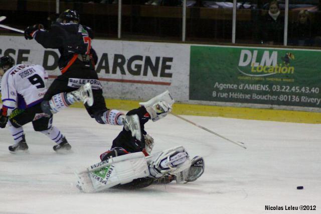 Photo hockey Ligue Magnus - Ligue Magnus : 11ème journée : Amiens vs Caen - Les Gothiques coulent les Drakkars Photo hockey Ligue Magnus - Ligue Magnus : 11ème journée : Amiens vs Caen - Les Gothiques coulent les Drakkars