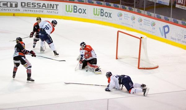 Photo hockey Ligue Magnus - Ligue Magnus : 11me journe : Amiens  vs Angers  - Angers gote  l